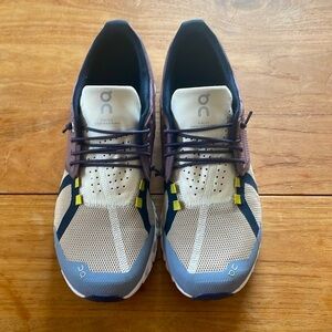 ON Cloud 5 women’s sneaker